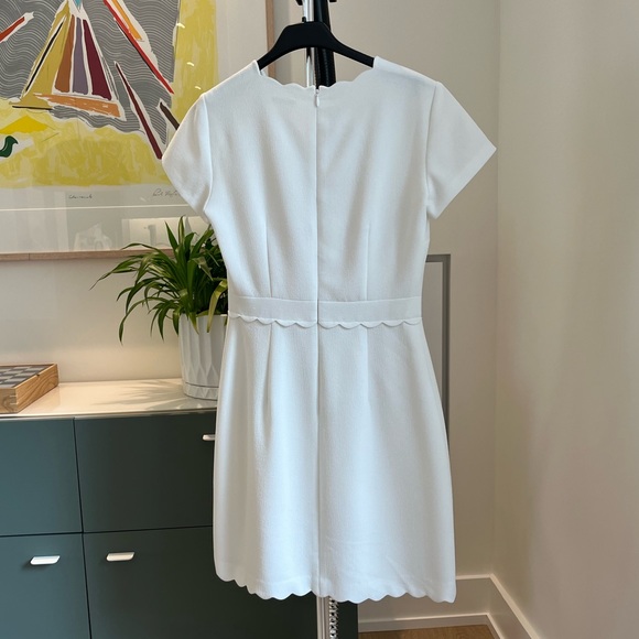 Club Monaco Avaline white crepe mini dress with scallop detail - Picture 4 of 5